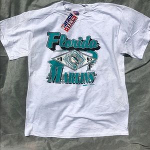 Rare vintage Miami Florida Marlins Tee new 90s